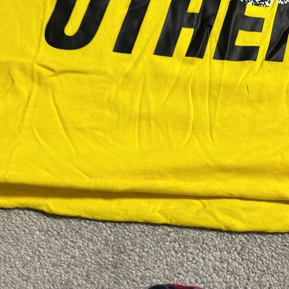 ZUMBA 💃🏻💛 Moves well with others & INSTRUCTOR DIY’d Cropped Tee - Picture 6 of 6